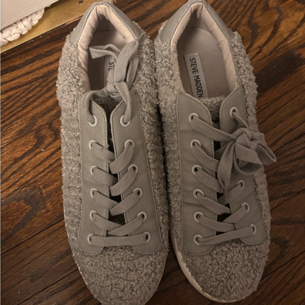 Steve Madden Textured Gray Women's Sneakers